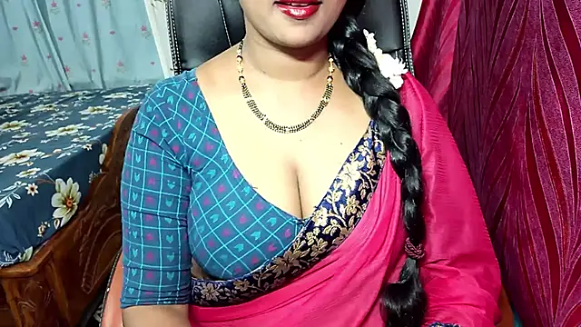 Snapshot of samyukthapuretelugu chatting on March 10, 2026, 4:38 am samyukthapuretelugu online show from March 10, 2026, 4:38 am