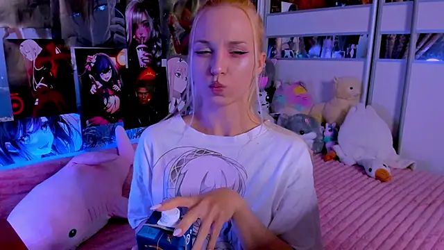 Cute  Pony online show from July 12, 2026, 9:48 pm