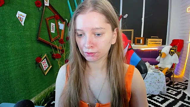 Snapshot of MayaSinabon chatting on February 12, 2025, 9:10 am MayaSinabon online show from February 12, 2025, 9:10 am