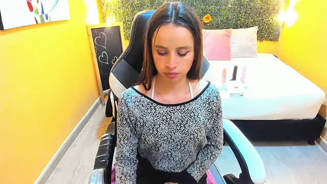 Violeta Hernandez online show from January 28, 2025, 3:57 pm