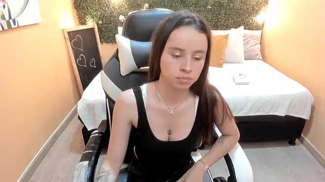 Violeta Hernandez online show from February 20, 2025, 12:36 pm