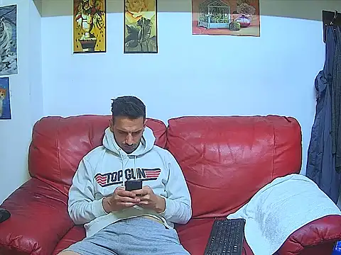 GiorgieUps online show from October 7, 2025, 10:22 pm