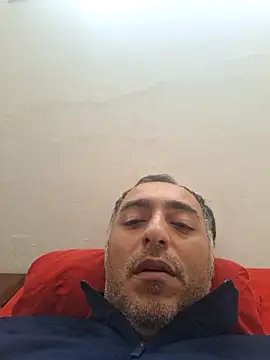 Giuzx online show from May 22, 2026, 7:06 am