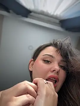 Snapshot of NikaMur chatting on February 22, 2026, 2:25 am NikaMur online show from February 22, 2026, 2:25 am