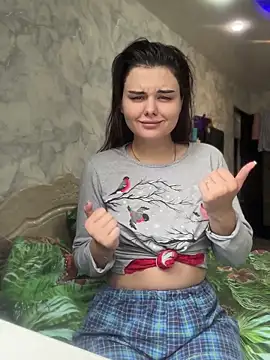 NikaMur online show from September 19, 2025, 3:21 am