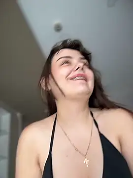 Snapshot of NikaMur chatting on February 13, 2026, 2:22 am NikaMur online show from February 13, 2026, 2:22 am