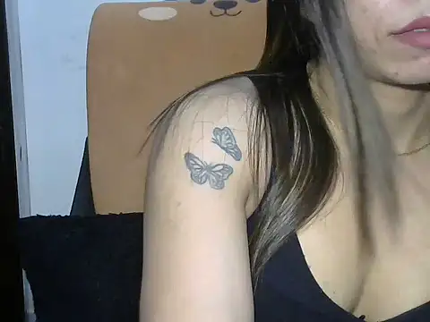 Snapshot of baby_doll2 chatting on September 10, 2025, 6:07 pm baby doll2 online show from September 10, 2025, 6:07 pm