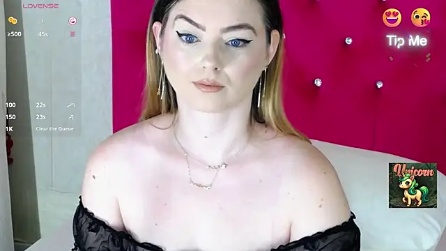 Erryka online show from September 26, 2025, 4:19 am