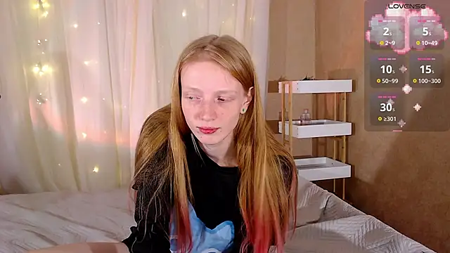 Snapshot of Ted_Lliana chatting on December 7, 2024, 9:06 pm Ted Lliana online show from December 7, 2024, 9:06 pm