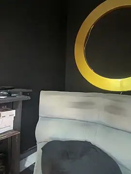 Abra ham13 online show from February 8, 2026, 11:19 am