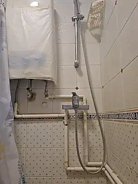 john ng654321 online show from November 11, 2025, 2:17 am