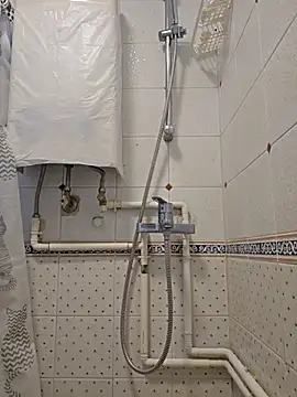 john ng654321 online show from April 6, 2026, 7:20 am