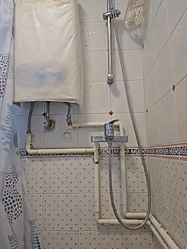 john ng654321 online show from October 16, 2025, 1:47 am