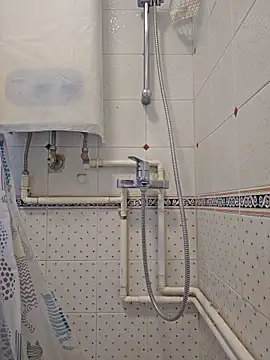 john ng654321 online show from February 18, 2026, 8:44 am