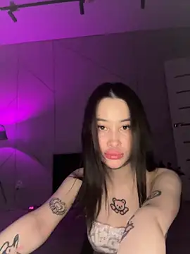 Yunasi online show from March 13, 2025, 12:02 pm