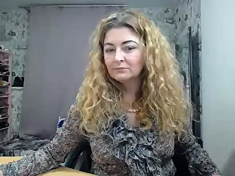 Snapshot of Helen1974 chatting on March 3, 2025, 4:36 pm Helen1974 online show from March 3, 2025, 4:36 pm