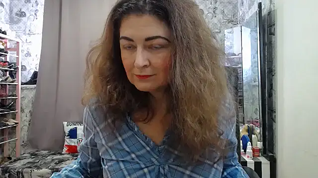 Helen1974 online show from May 8, 2026, 4:38 am