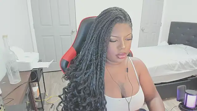 demi xoxo online show from October 3, 2025, 3:20 am