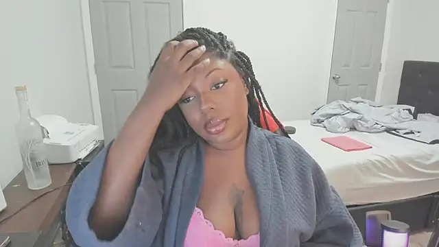 demi xoxo online show from October 1, 2025, 5:12 am