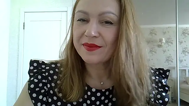 Alexandra-Rosee online show from February 14, 2026, 6:13 am