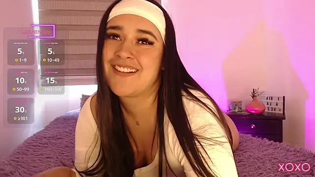 Megan FE online show from March 9, 2025, 4:00 pm