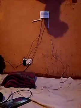 cute naimah online show from November 6, 2025, 9:41 pm