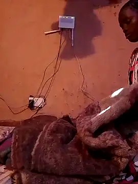 cute naimah online show from November 16, 2025, 11:26 am