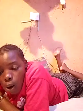 cute naimah online show from October 10, 2025, 6:42 pm