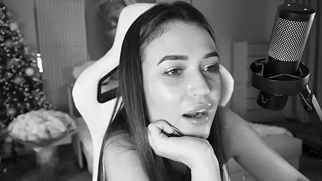 Adel chocolate  online show from January 7, 2026, 7:46 am