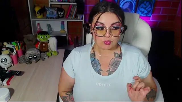 Snapshot of juliette_rd chatting on September 26, 2025, 3:35 am juliette rd online show from September 26, 2025, 3:35 am