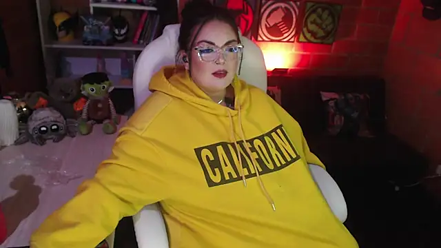 Snapshot of juliette_rd chatting on March 10, 2025, 9:23 am juliette rd online show from March 10, 2025, 9:23 am