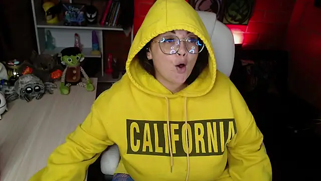 Snapshot of juliette_rd chatting on March 1, 2025, 7:30 am juliette rd online show from March 1, 2025, 7:30 am