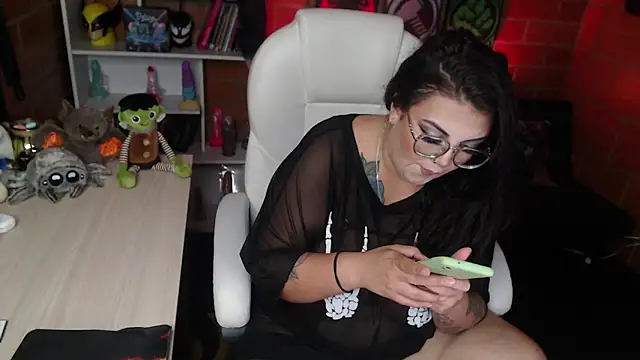 Snapshot of juliette_rd chatting on February 28, 2025, 2:42 am juliette rd online show from February 28, 2025, 2:42 am