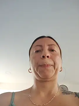 Snapshot of malusexy33 chatting on September 17, 2025, 2:30 pm malusexy33 online show from September 17, 2025, 2:30 pm