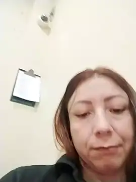 Snapshot of malusexy33 chatting on October 31, 2025, 6:37 pm malusexy33 online show from October 31, 2025, 6:37 pm