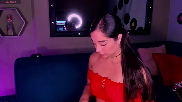 Sussy Bell01 online show from February 13, 2025, 7:31 pm