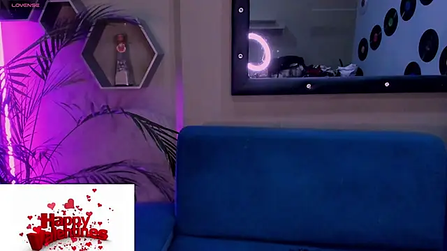 Sussy Bell01 online show from February 14, 2025, 6:40 pm