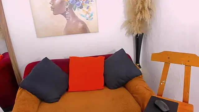 helena copper  online show from September 11, 2025, 7:47 pm