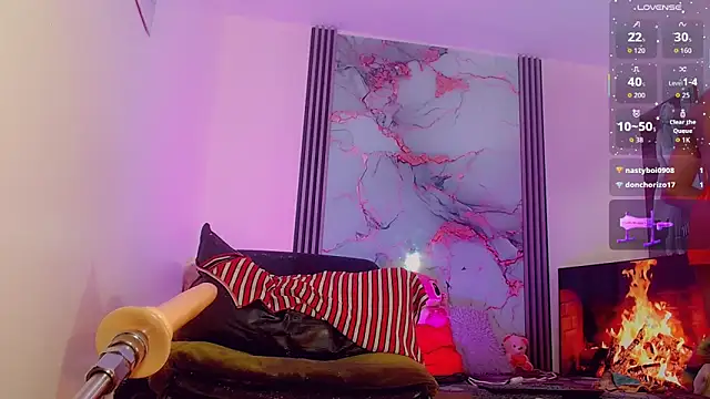  ChanellR  online show from November 27, 2025, 7:14 pm