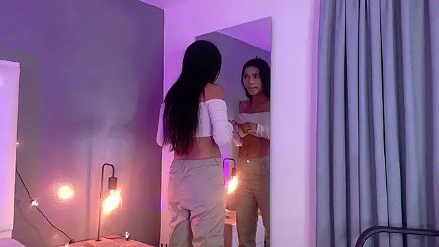 Snapshot of rachellmartinez chatting on September 16, 2025, 11:44 am rachellmartinez online show from September 16, 2025, 11:44 am