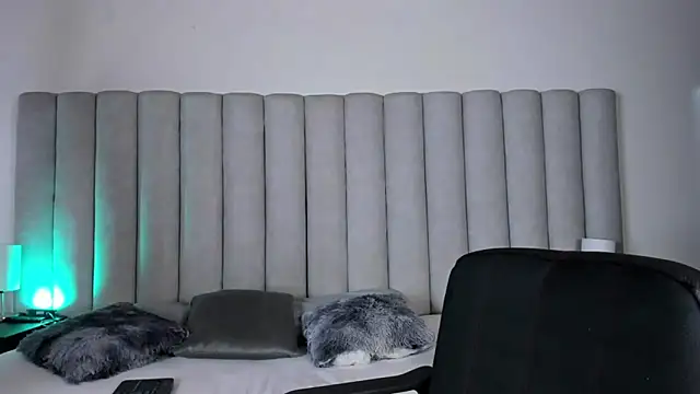 Snapshot of rachellmartinez chatting on February 26, 2025, 11:32 am rachellmartinez online show from February 26, 2025, 11:32 am