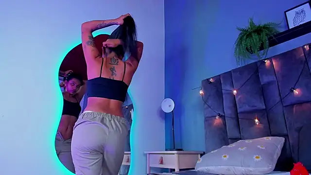 rachellmartinez online show from January 12, 2026, 11:50 am