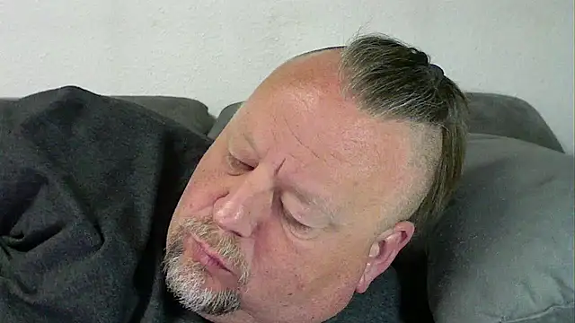 Snapshot of pimmelmann3 chatting on April 30, 2026, 8:57 pm pimmelmann3 online show from April 30, 2026, 8:57 pm