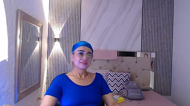 Snapshot of ashley__tylor chatting on February 22, 2026, 1:19 am ashley tylor online show from February 22, 2026, 1:19 am