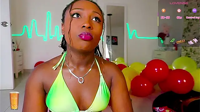 EmmaSanzz  online show from September 20, 2025, 11:37 am