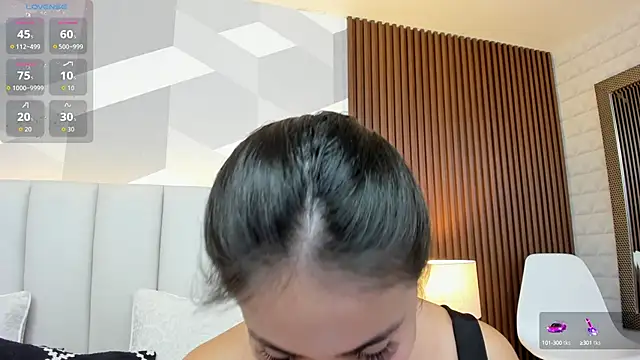 Snapshot of Julietasantos__ chatting on September 16, 2025, 6:20 pm Julietasantos online show from September 16, 2025, 6:20 pm
