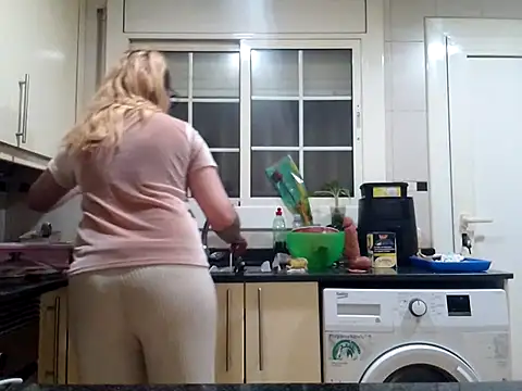 Dakota Blonde08 online show from November 2, 2025, 7:52 pm