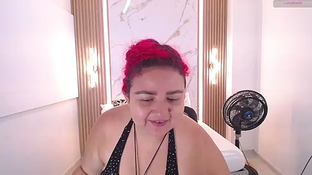 Snapshot of Mariana_Rojas chatting on July 11, 2026, 6:24 am Mariana Rojas online show from July 11, 2026, 6:24 am