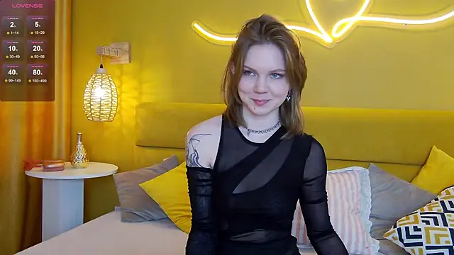 lessysweety online show from October 6, 2025, 2:46 am