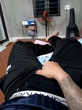 Snapshot of Vvvvvieett chatting on November 5, 2025, 12:41 pm Vvvvvieett online show from November 5, 2025, 12:41 pm